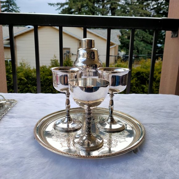 Old English Silver Set Reproduction - Picture 6 of 10